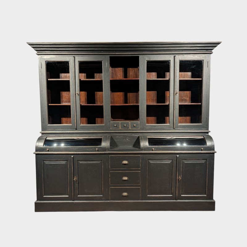 Grutterskast massief teakhout landelijk vintage – Mat zwart geschuurd – H 223 x B 254 x D 55 cm