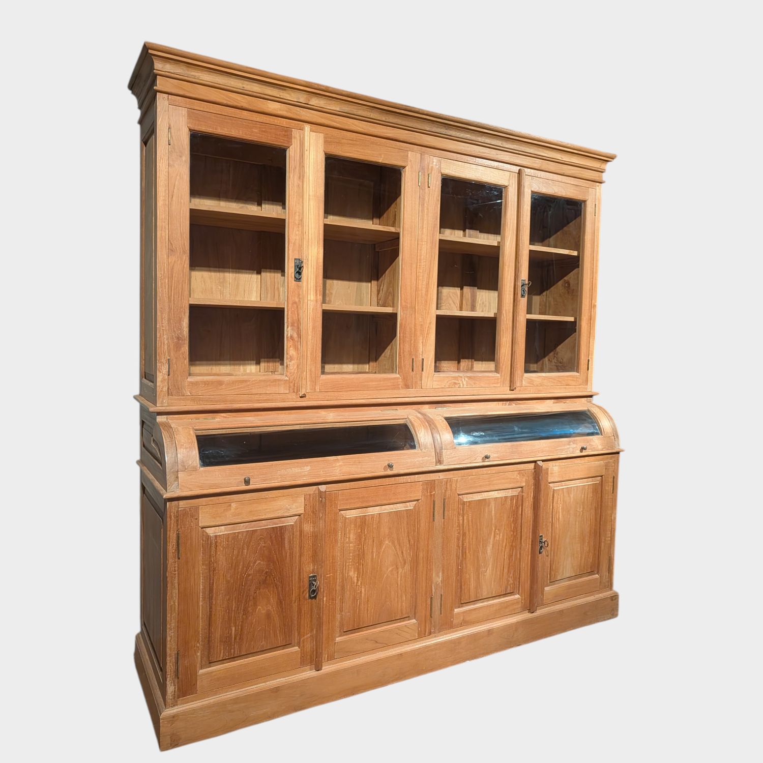Grutterskast solid teak wood - country-style sideboard display cabinet Bastiaankast