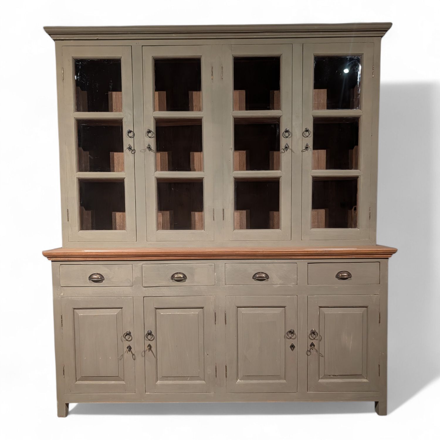 Buffetkast teakhout leemkleur landelijk met vitrinedeuren en lades