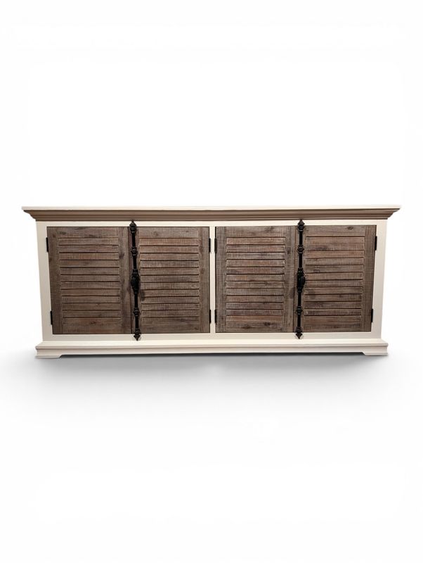 Dressoir Teakhout Landelijk – Louvrekast met Espagnoletsloten 207 cm Landelijk teakhouten dressoir met louvre deuren en espagnoletsloten