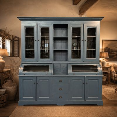 Grutterskast blauw – grote landelijke buffetkast met vitrine en facetglas veel opbergruimte en outletprijs