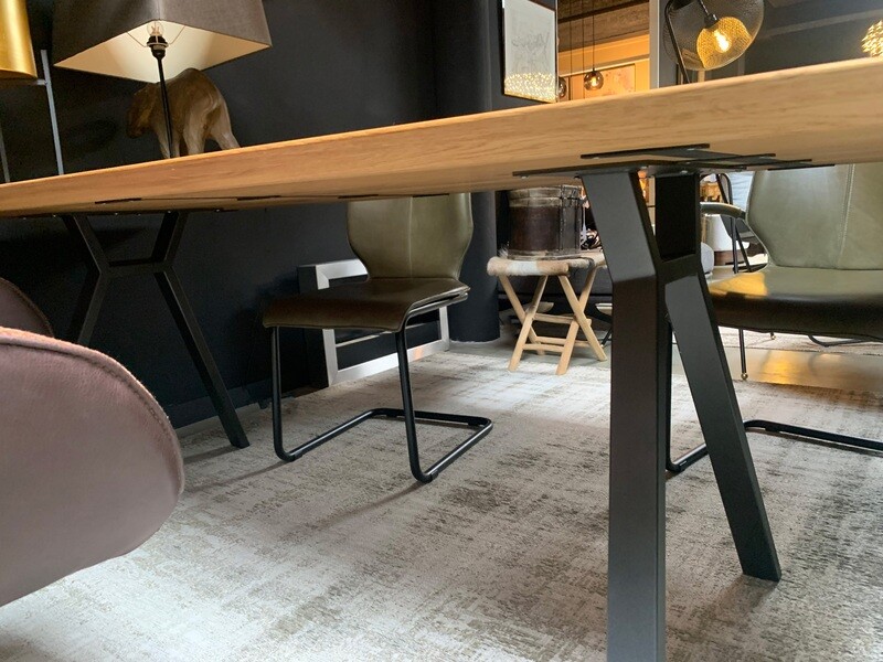 Tafel Remo, Bert Plantagie
