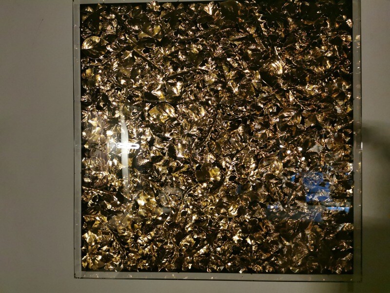 Gold leaves