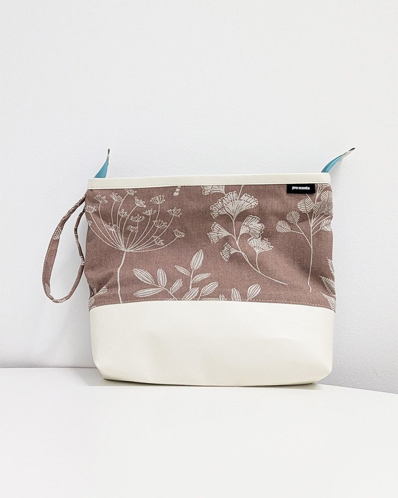 Einzelstück – Kosmetiktasche – Blätter