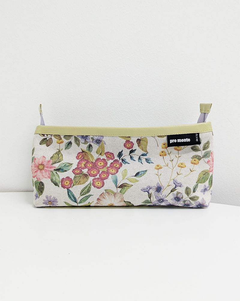 Einzelstück – Beautycase – Blüten Einzelstück – Beautycase – Blüten