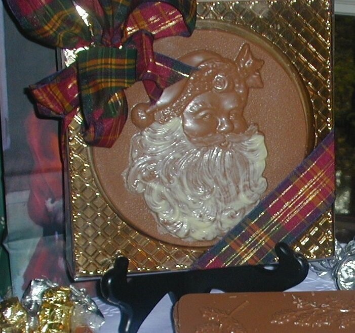 Gourmet Milk Chocolate Santa Cameo Medallion, Boxed