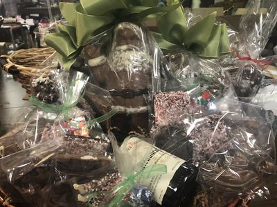 Holiday Gift Baskets