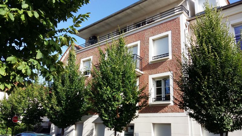Corbeil Essonnes F2 balcon