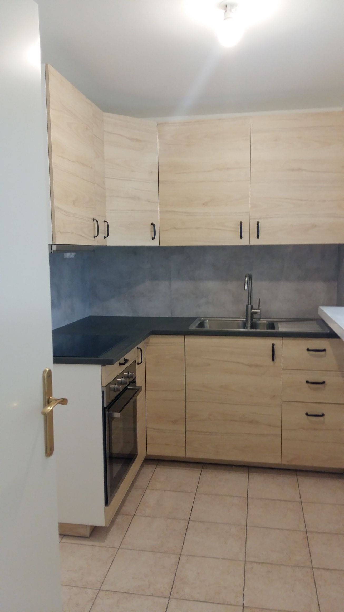CORBEIL ESSONNES F2 AVEC BALCON