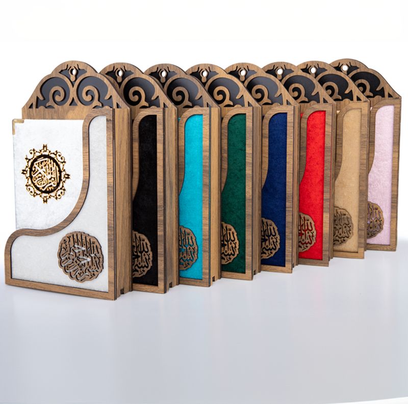 Valvet Qur&#39;an W/Wall Hanger Ahsap Askili Red