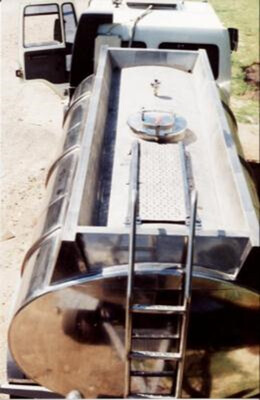 Tanque chasis de aluminio para transporte de combustible y otras sustancias de 5 a 20 m3
