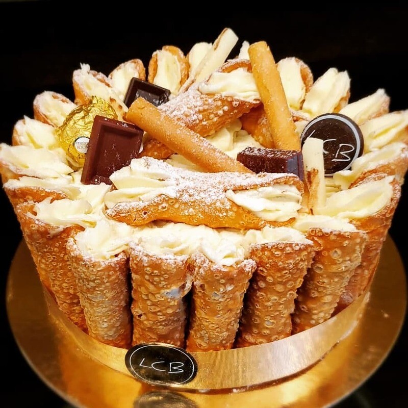 OMG Cannoli Au Fromage Crémeux 8&quot;
