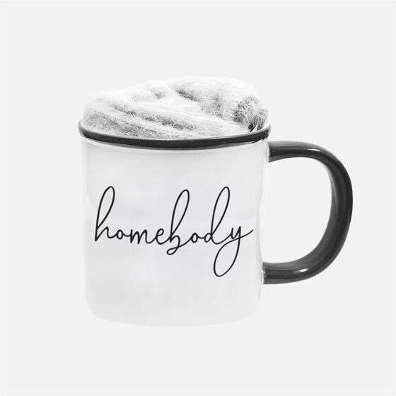 En. Tasse &amp; Chaussettes &quot;Homebody&quot;