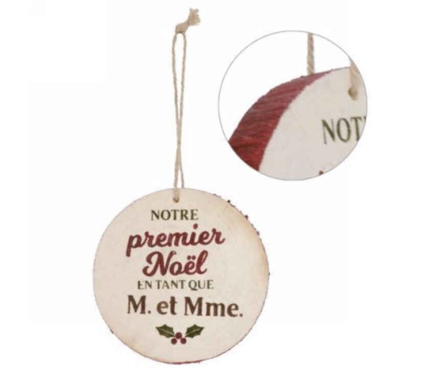Ornement Bois &quot;Notre Premier Noël En Tant Que M. Et Mme.&quot;