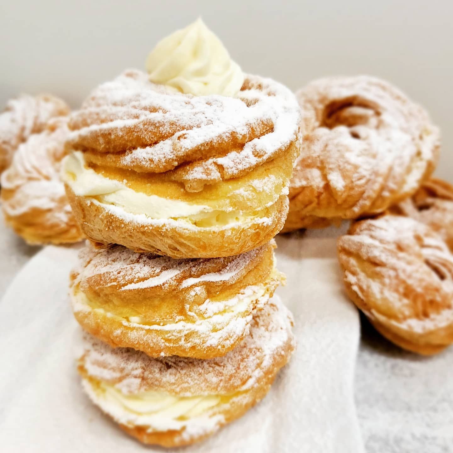 3 Cannoli et 3 Zeppole