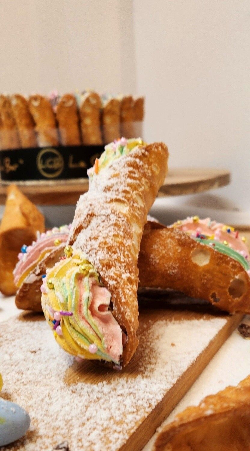 Cannoli Mini Egg
