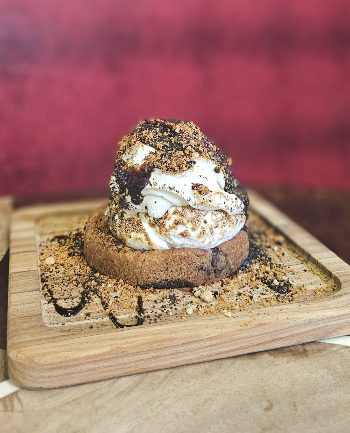 Brownie / Cookie Viral S'mores Sundae