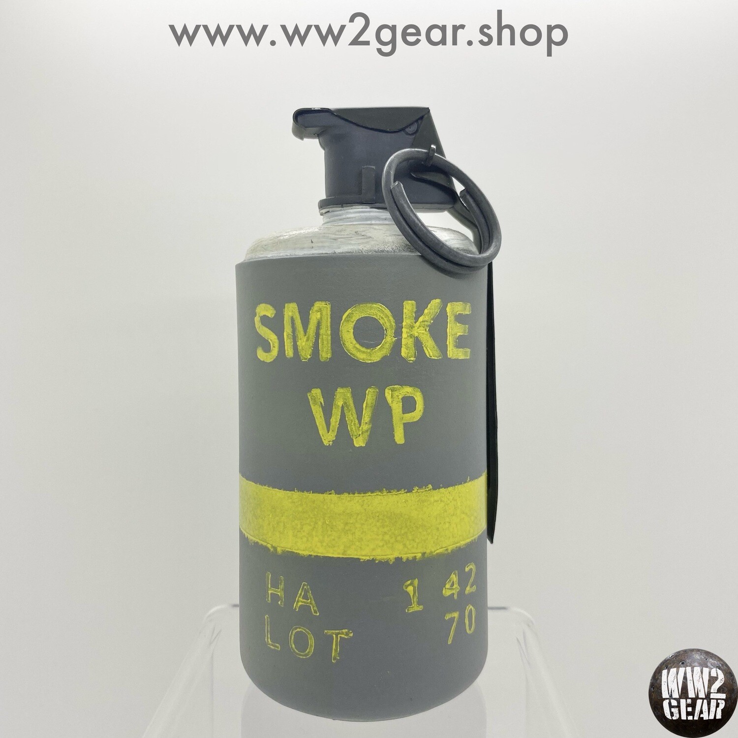 US WW2 M15 White Phosphorus WP Smoke Grenade (Reproduction 3)