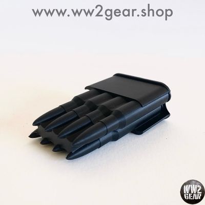 US WW2 M1 Garand En-Bloc Clip (Film Prop / Bandoleer & Cartridge Belt Filler) US WW2 M1 Garand En-Bloc Clip (Film Prop / Bandoleer & Cartridge Belt Filler)