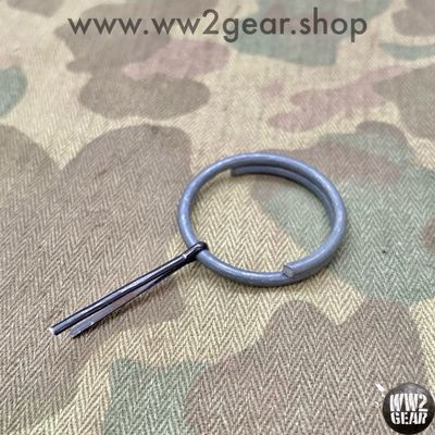 US WW2 MKII Grenade Ring + Pin (Metal Reproduction)
