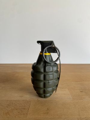 220g Loaded US WW2 MKII Frag Grenade Reproduction With Metal Spoon &amp; Ring