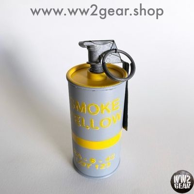 US WW2 M16 / M18 Yellow Smoke Grenade Reproduction with Metal Spoon &amp; Ring