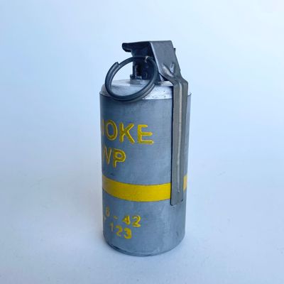 US WW2 M15 Smoke WP Grenade Reproduction With Metal Spoon &amp; Ring (Aged Aspect)
