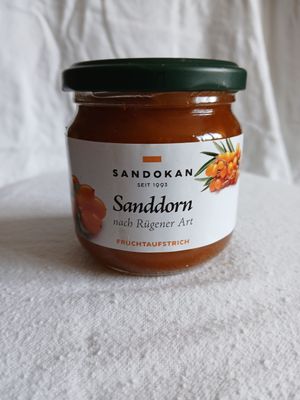 Fruchtaufstrich Sanddorn nach Rügener Art mit Apfelsaft verfeinert 225 g Fruchtaufstrich Sanddorn nach Rügener Art mit Apfelsaft verfeinert 225 g