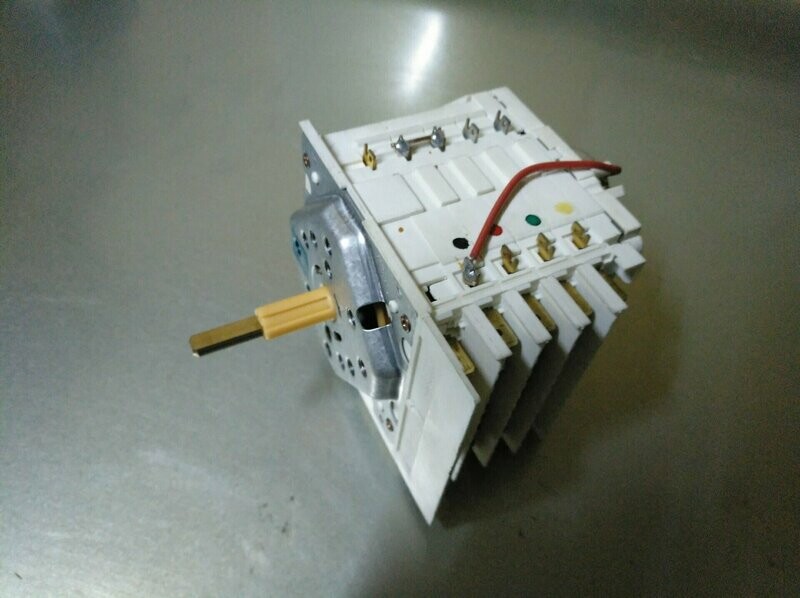 Programador de Lavadora Balay Bosch Siemens Pitsos Lynx Superser 173487
Eaton EC 4765.04