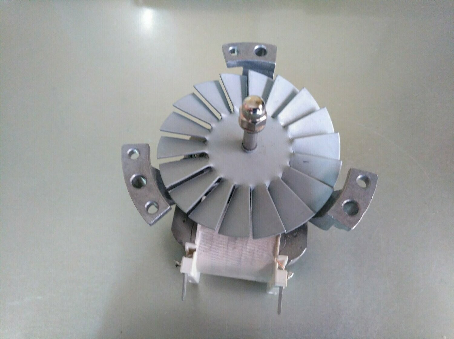 Ventilador Horno Bosch  Balay Neff Siemens 263075  484017 
261721 096651 480415
PLASET 54879