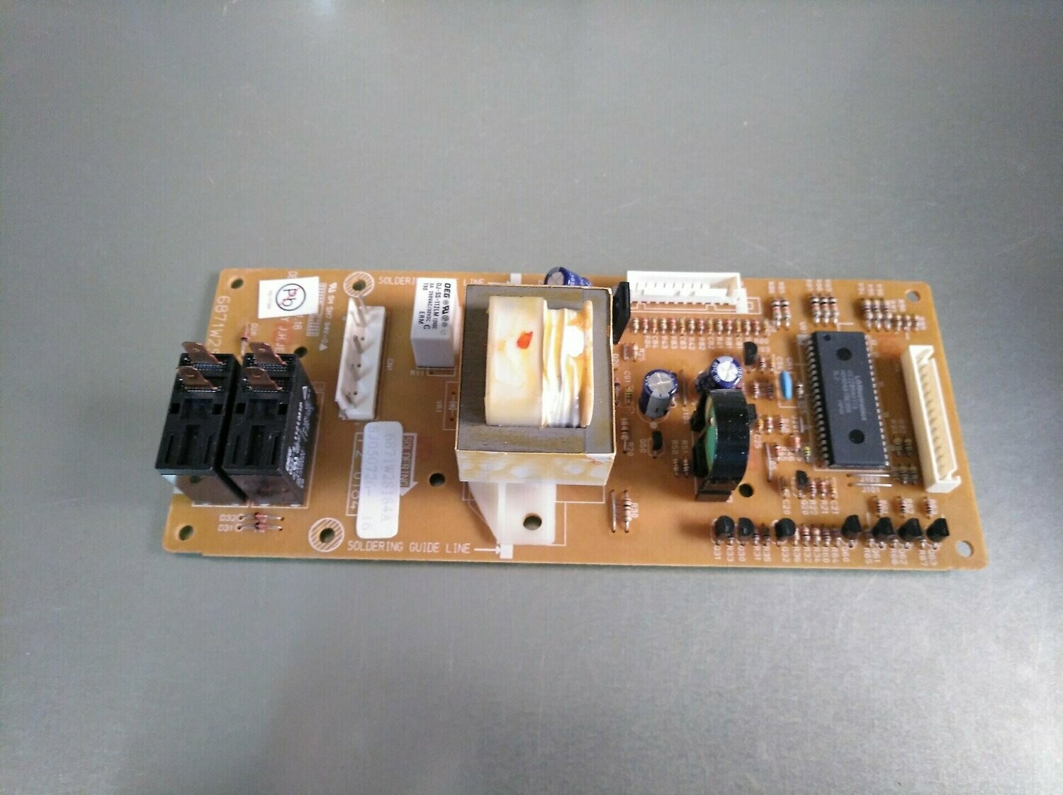 Módulo Microondas Balay 484090
6871w2s184