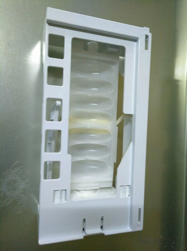 Fabricador de Hielo Frigorífico Whirlpool 481269028049
