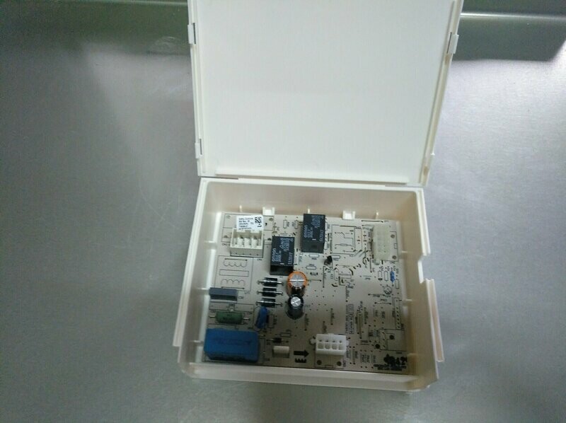Módulo control Frigorífico  Whirlpool
481221479869