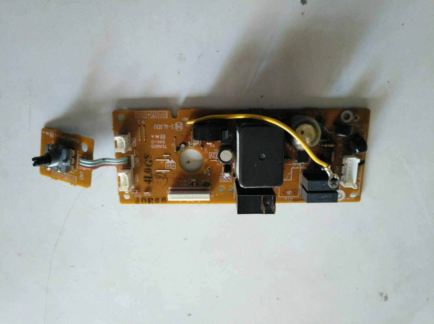 Módulo de control microondas Bosch Siemens Neff 268231
S-4L0DU  E65554L00G5