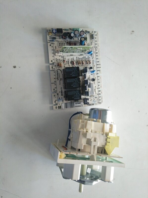Programador más Módulo de lavadora Secadora Smeg 691650367  691650284  EIDSC11
3376BF  22000529101