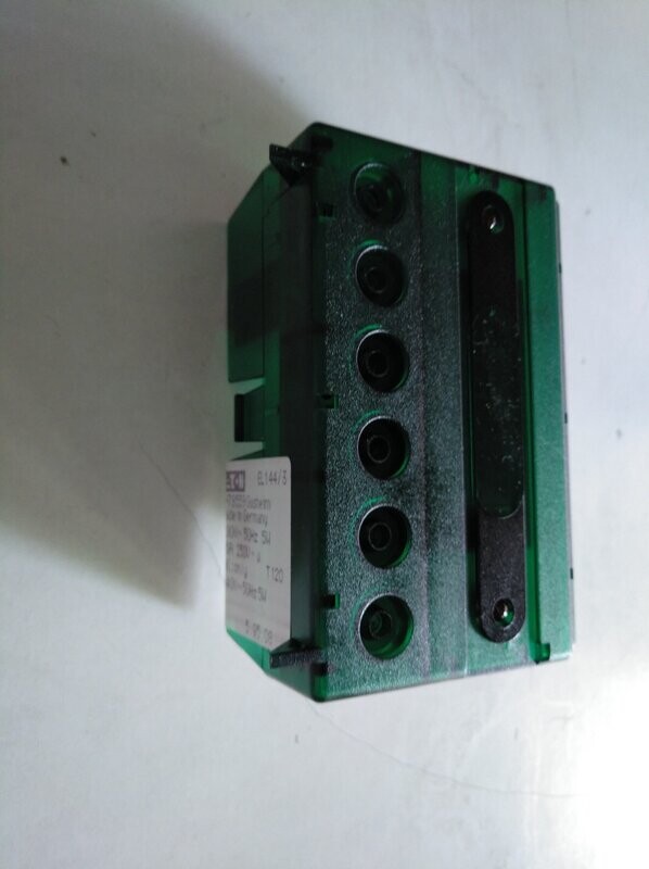 Reloj Horno  Smeg  816290273 
 EL144/3  D-78559