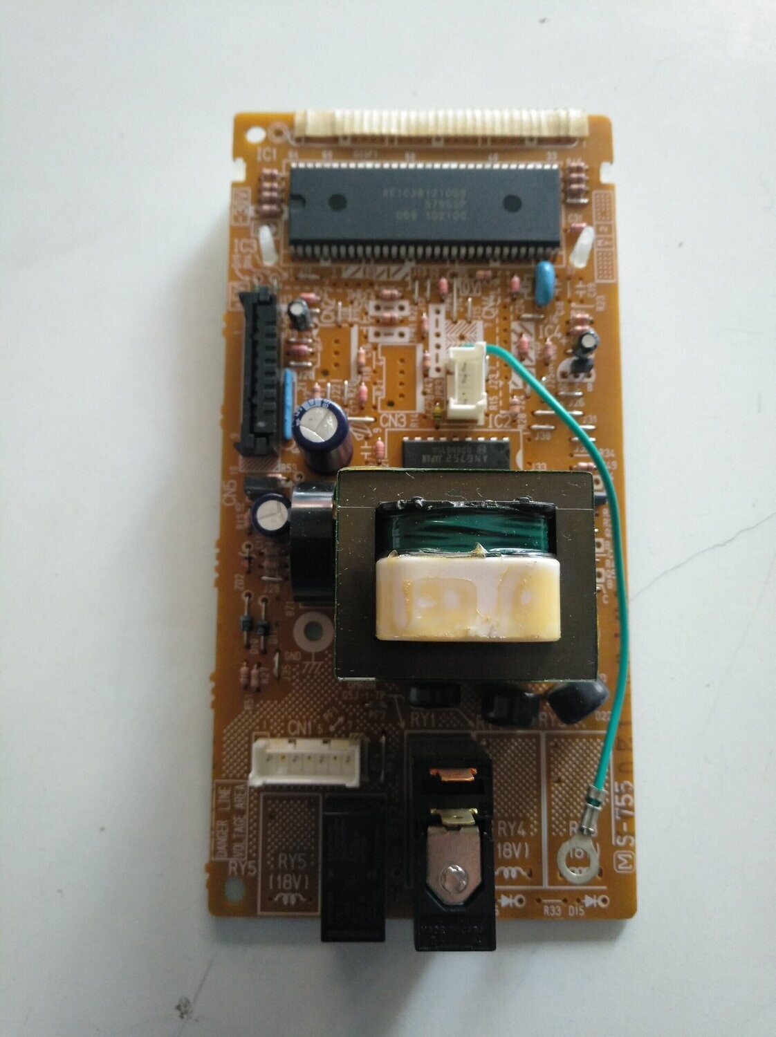 Módulo de control microondas Balay Bosch Neff  Vorwerk  096634