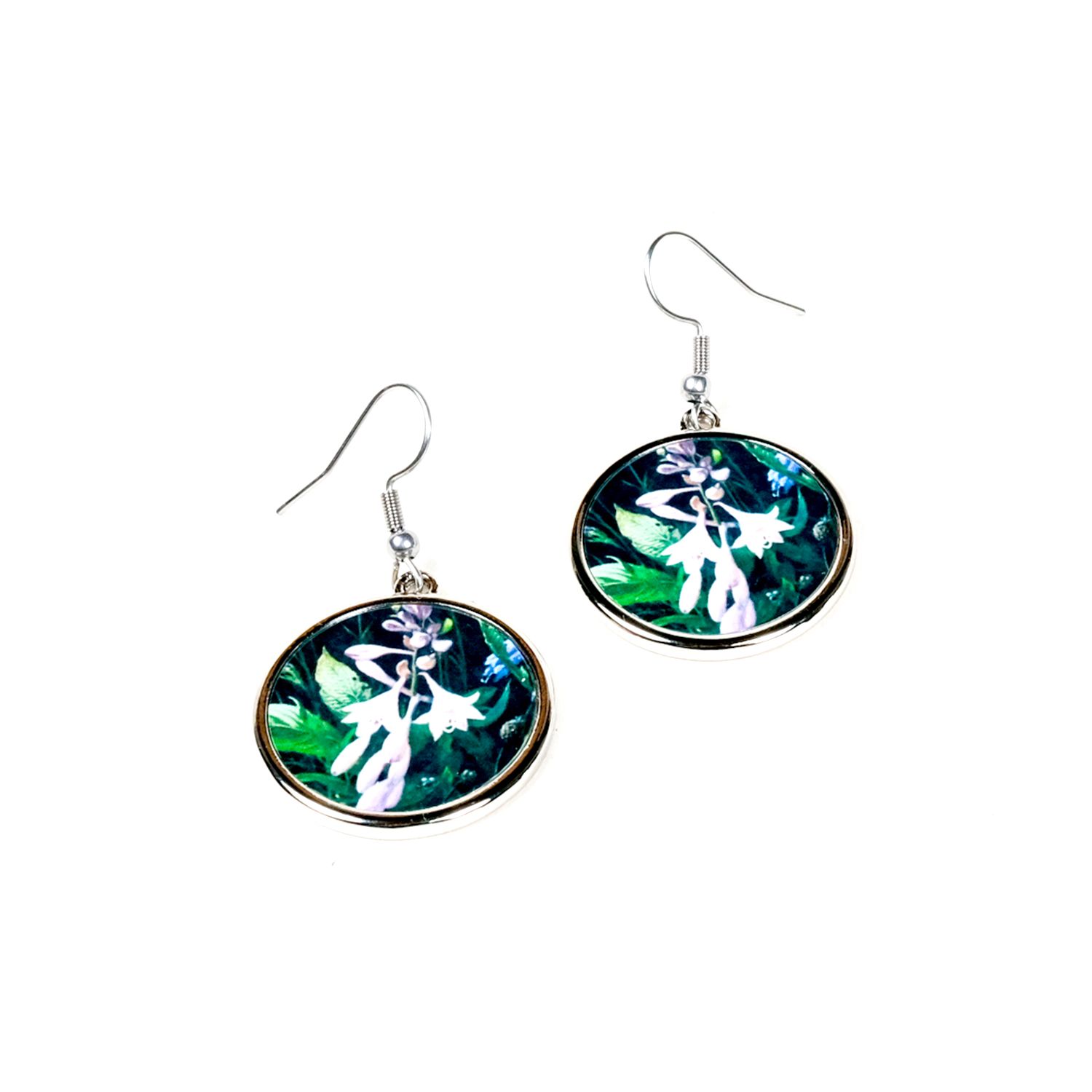 Auskari. I. Lancmanis, Klusā daba ar ceļmalas buķeti