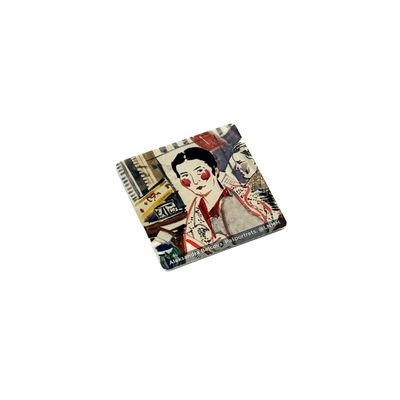 Magnēts. A. Beļcova, Pašportrets lakatā