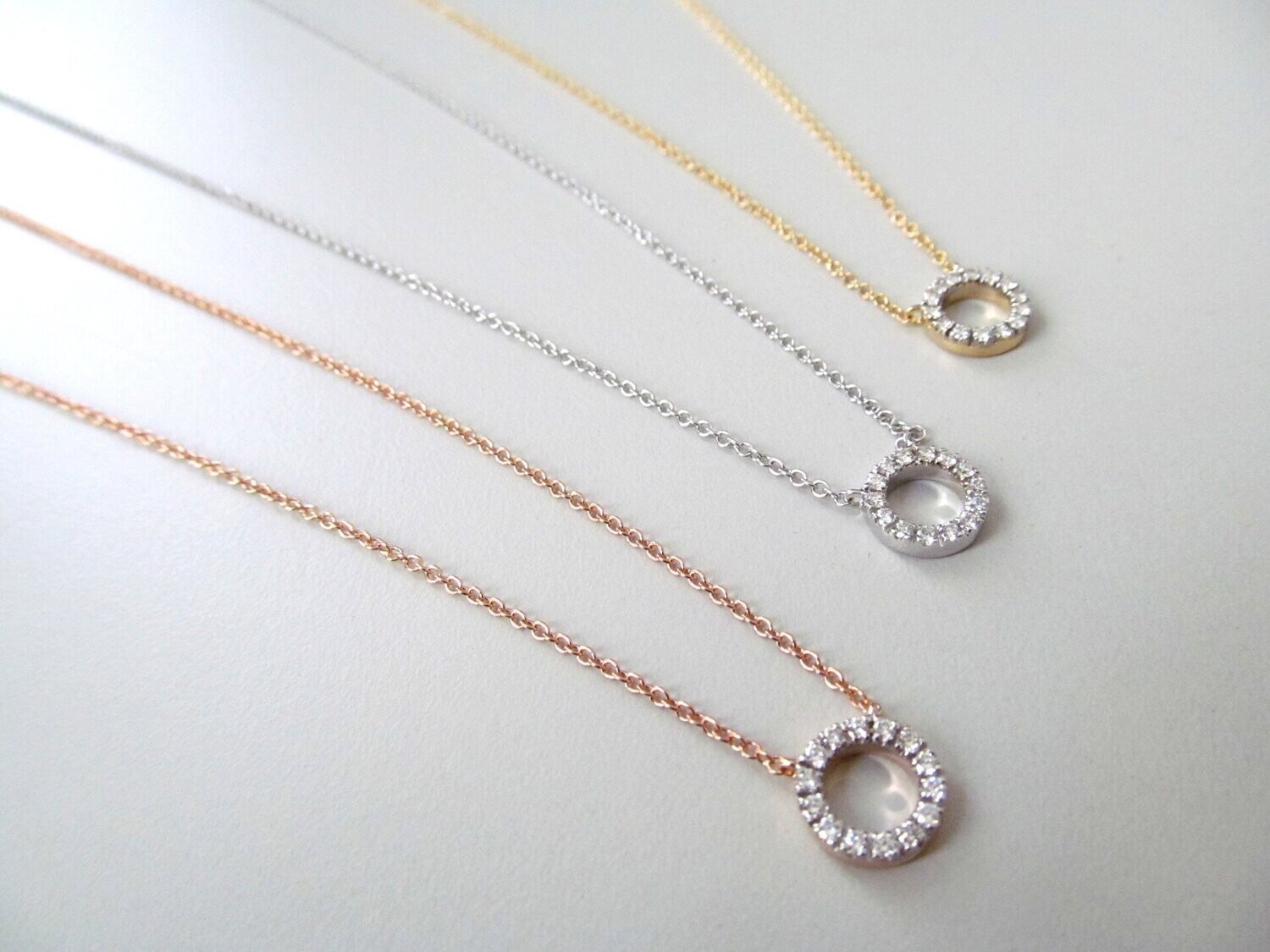 Girocollo Girotondo in oro 18ct con diamanti