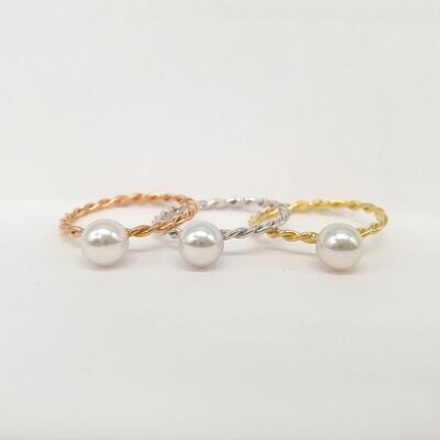 Anello ES.ile in oro 750/000 (18ct) con perla coltivata giapponese