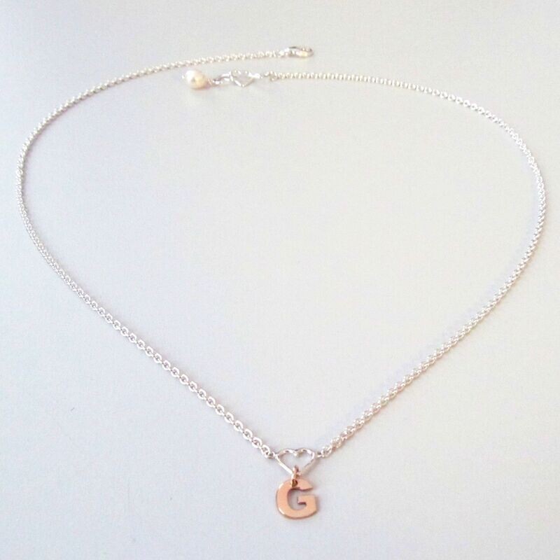 Girocollo  CourIniziale in oro 750/000(18ct) con collana in Argento 925/000