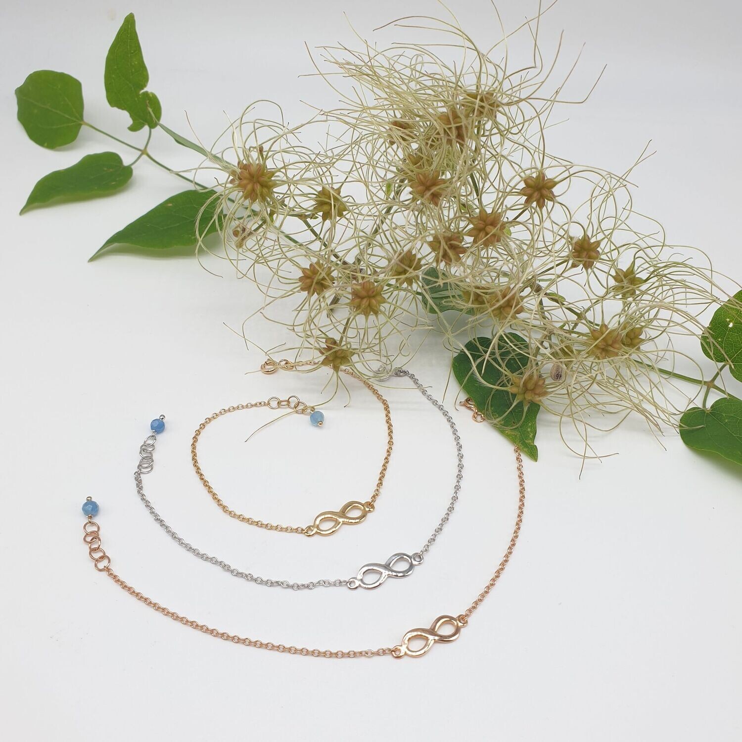 Bracciale infinito in oro 750/000