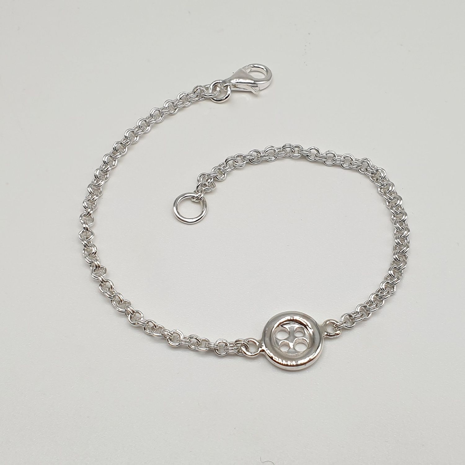 Bracciale rosario in argento e grani in cristallo rossi | Myriam