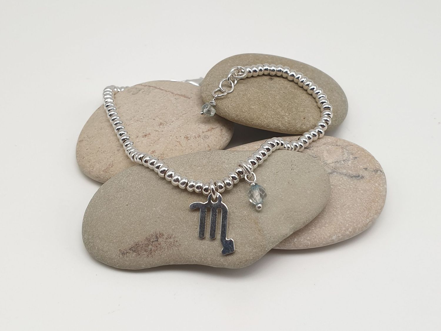 SCORPIONE-topazio azzurro, Bracciale con simbolo e gemma SCORPIONE-topazio azzurro, Bracciale con simbolo e gemma