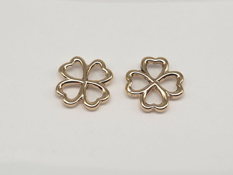 Orecchino QUADRIFOGLIO in oro 9 ct.