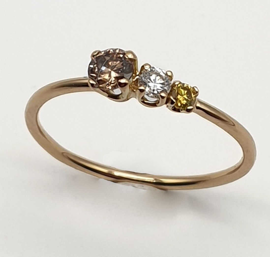 Trilogy Brown, Yellow & White in Oro 750/000 (18 ct)