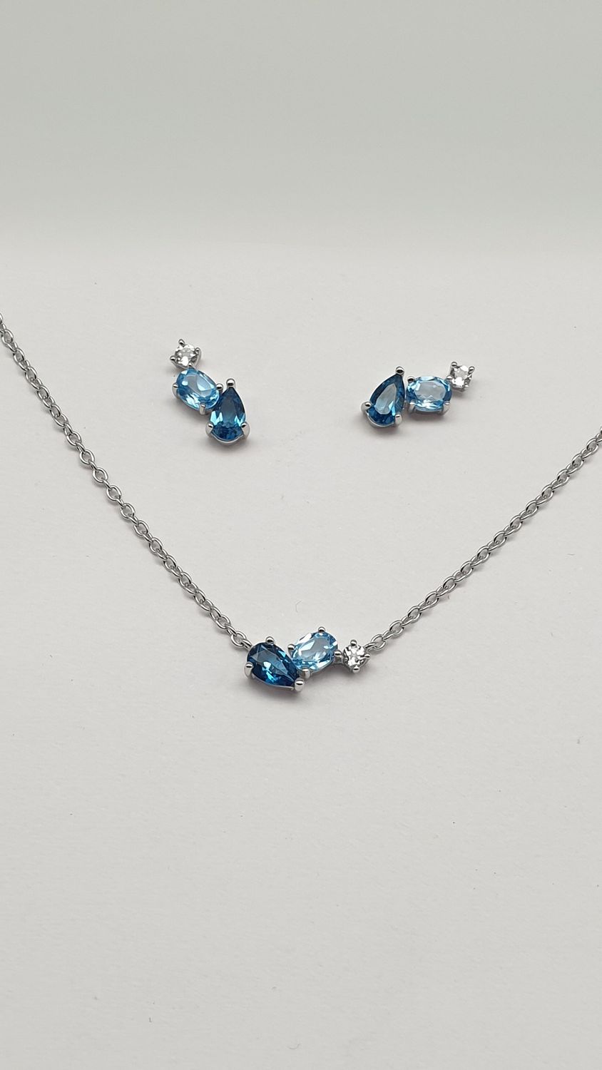 Girocollo in argento 925/000 con pietre nei toni dell'azzurro