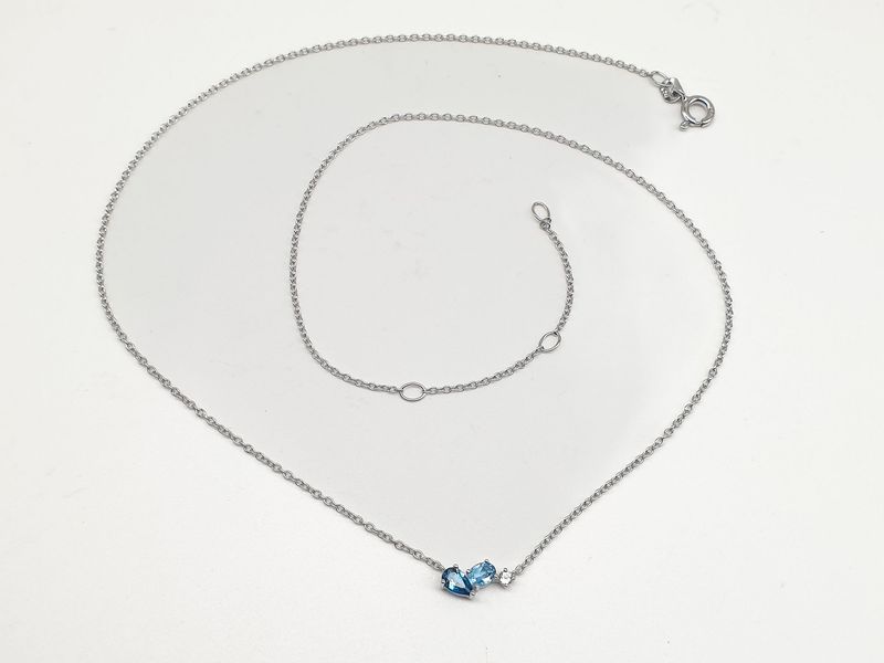 Girocollo in argento 925/000 con pietre nei toni dell'azzurro