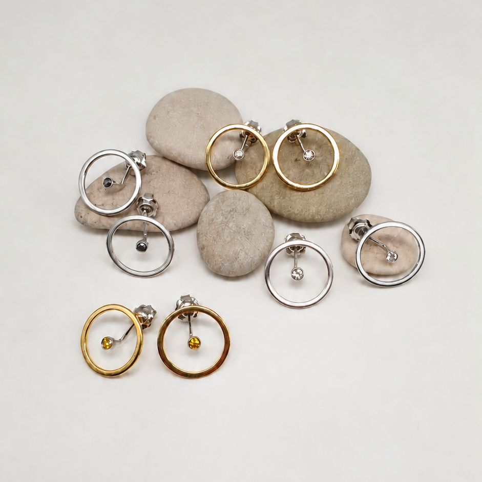 Orecchini Cerchi con Diamante Orecchini Cerchi con Diamante